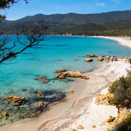 Villa Mini Avec Piscine A Pied Wifi Clim Dans *